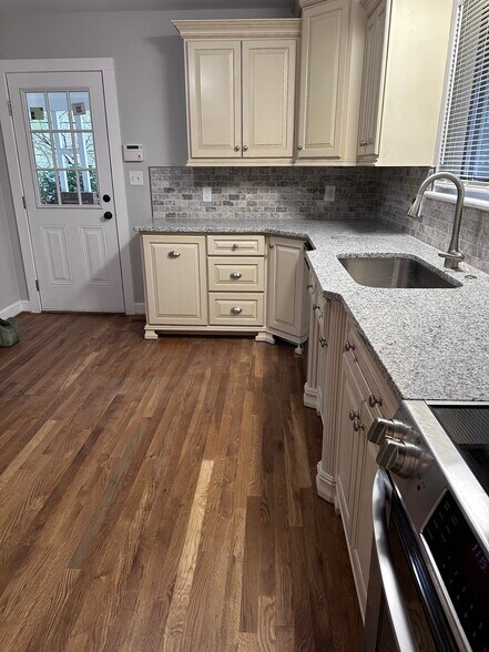 Building Photo - 1630 Peachtree Road