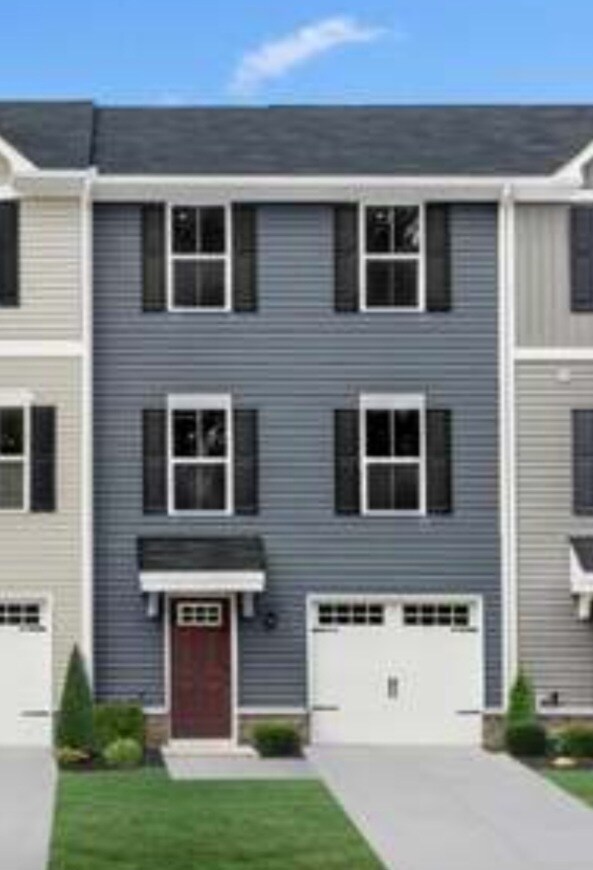 Primary Photo - 2114 Langer St
