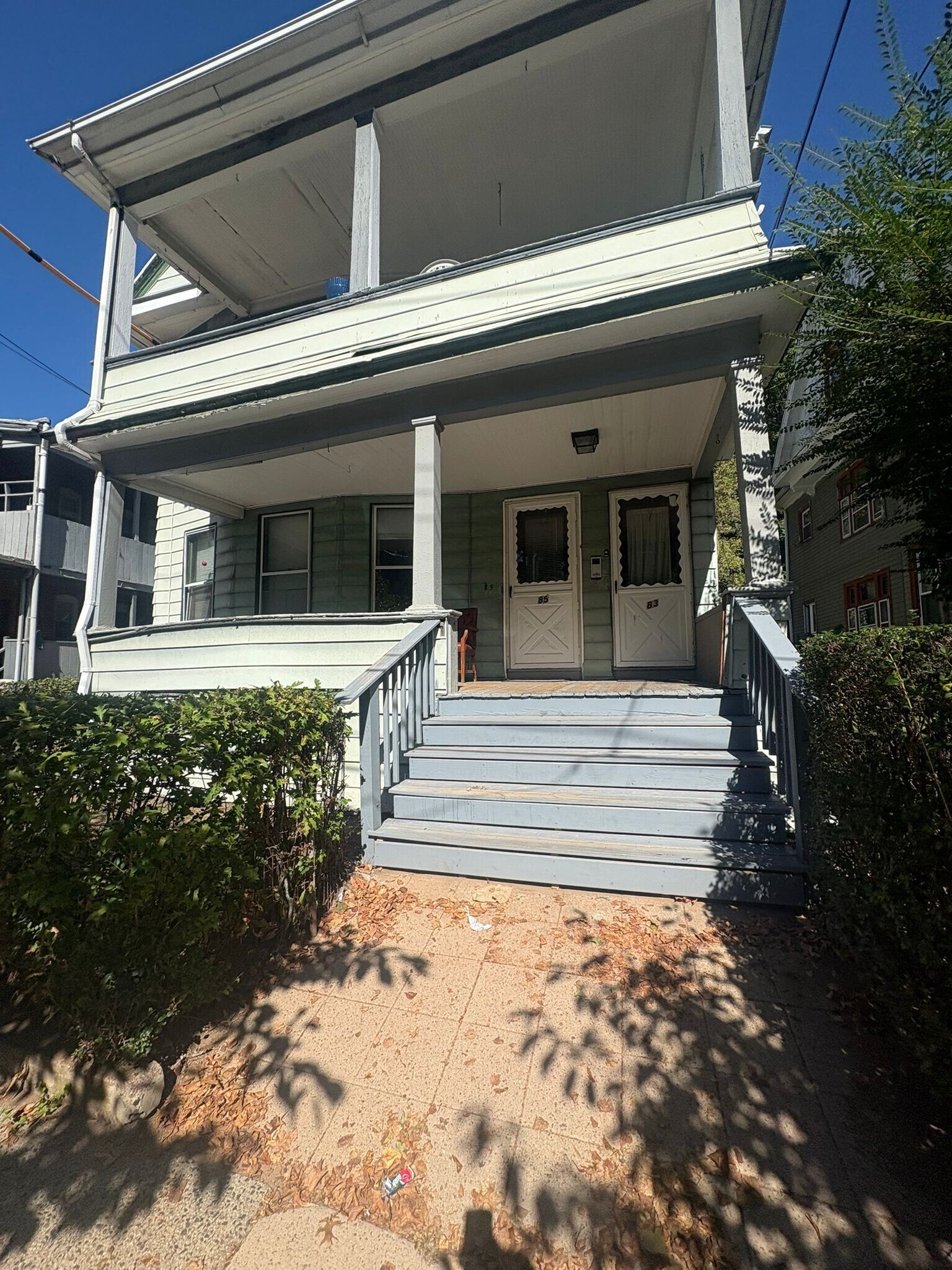 Building Photo - 83 Gibbs St