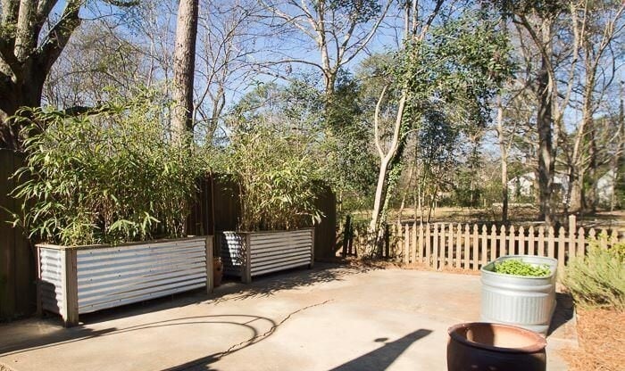 Building Photo - 1016 Edgewood Blvd