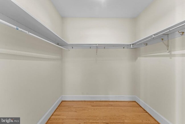 Building Photo - 901 Walker Rd