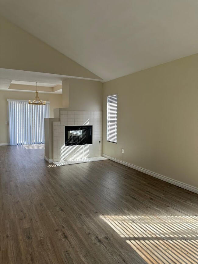 Building Photo - Nice Corona Hills Home