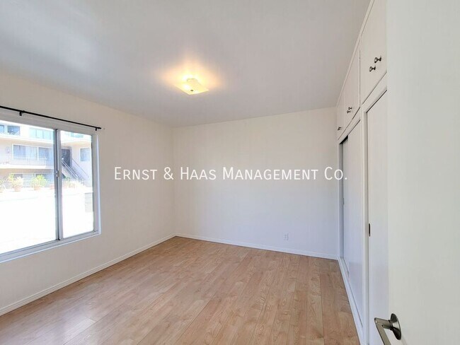 Building Photo - 1250 E Ocean Blvd