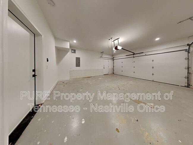 Building Photo - 1256 Thomas St
