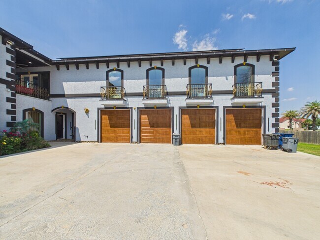 Building Photo - 1259 County Rd 147