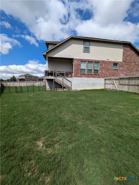 Building Photo - 892 Maple Dr