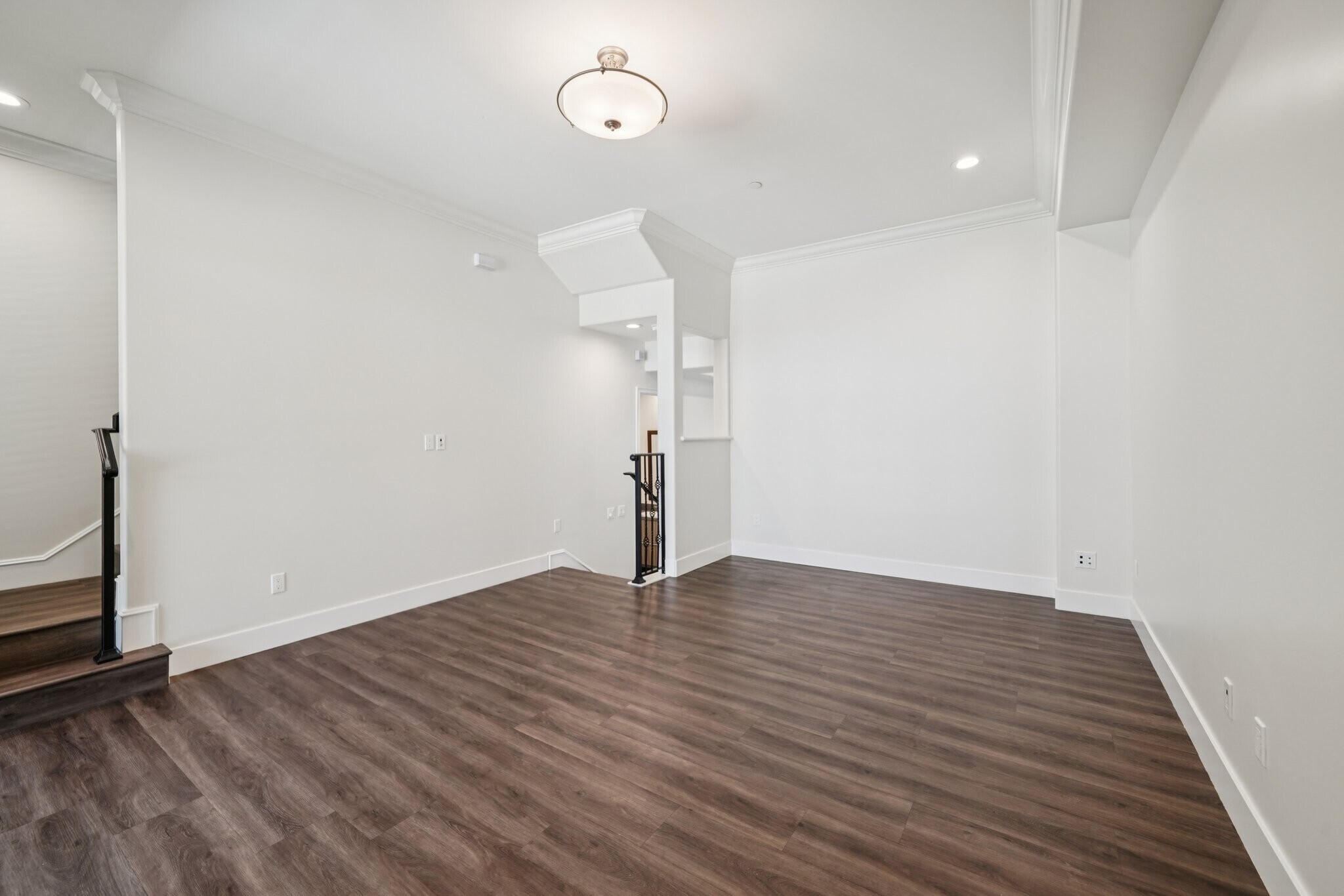 Building Photo - 1404 S Alta Vista Ave