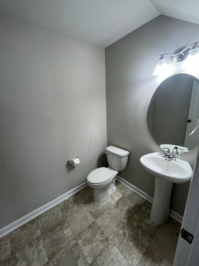 Building Photo - Charming 3 Bedroom Home Located In Apex NC!!!