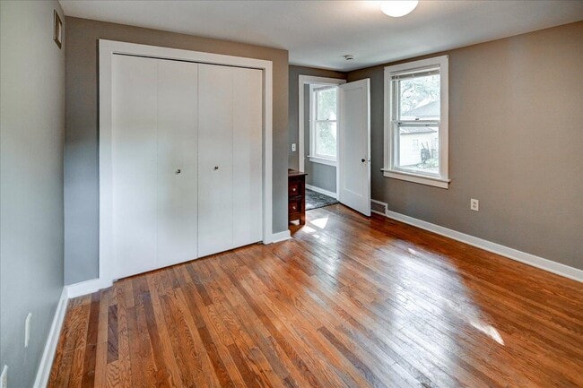 Building Photo - 5026 Lake Mendota Dr