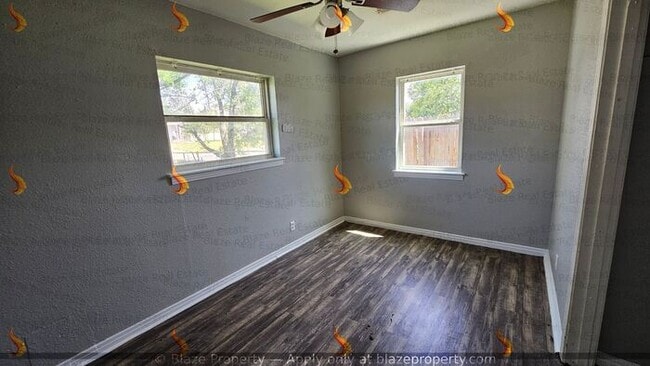 Building Photo - Affordable 3 Bedroom Rental Near School an...