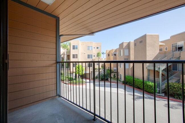 Building Photo - 801 Kalpati Cir