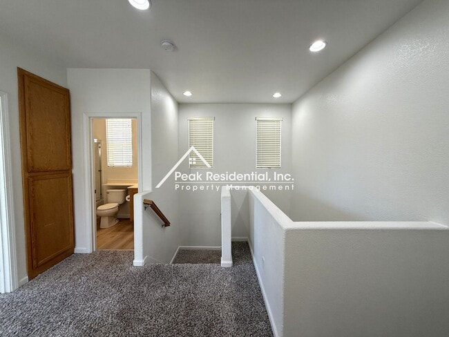 Building Photo - A Beautiful 3bd/2.5ba North Natomas Home with 2-Car Garage!