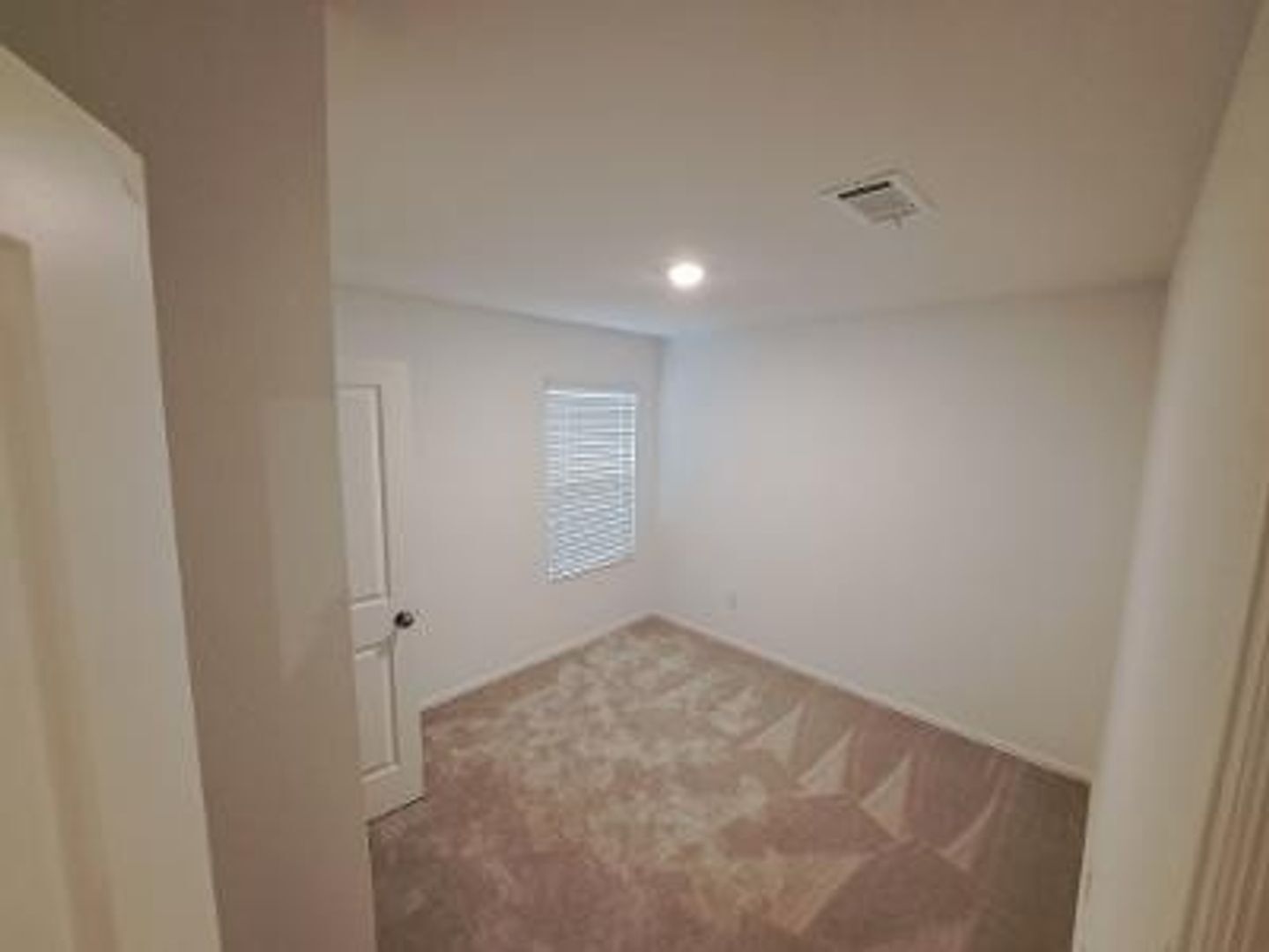 Building Photo - 13812 Grey Wolf Trl