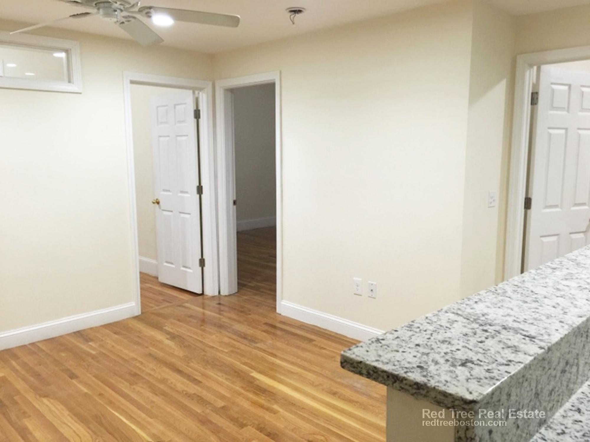 Building Photo - 60 Egmont St