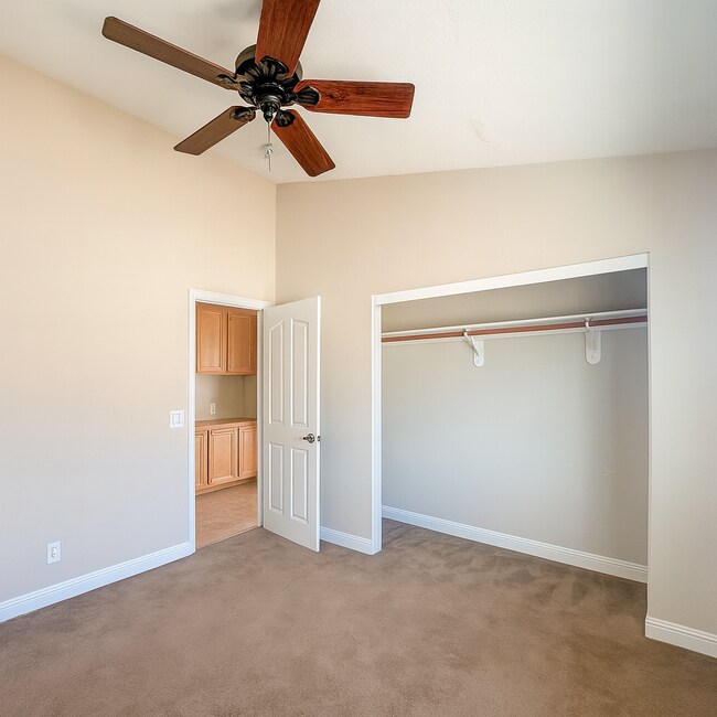 Building Photo - 4011 Dee Dee Ct