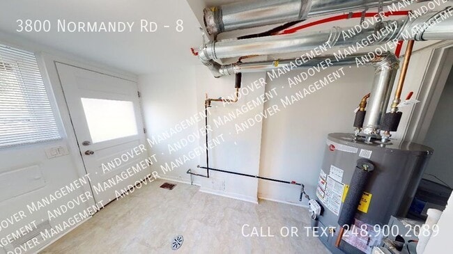 Building Photo - 3800 Normandy Rd