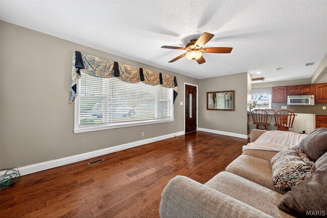 Building Photo - 5591 Old Hwy 21