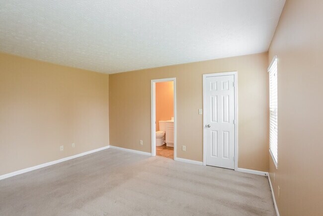 Building Photo - 10802 Sedgegrass Dr