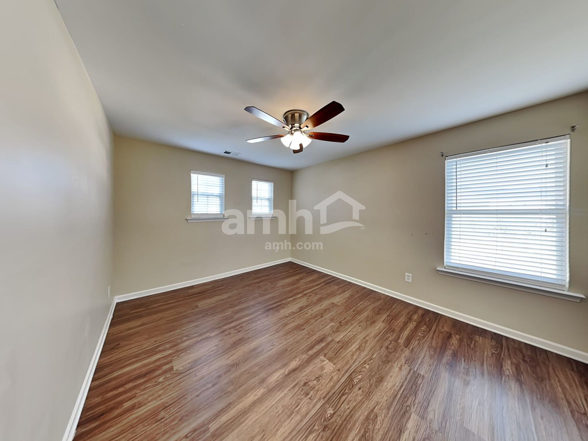 Building Photo - 202 Annaberg Ln