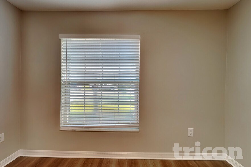 Building Photo - 4148 Salt Springs Ln