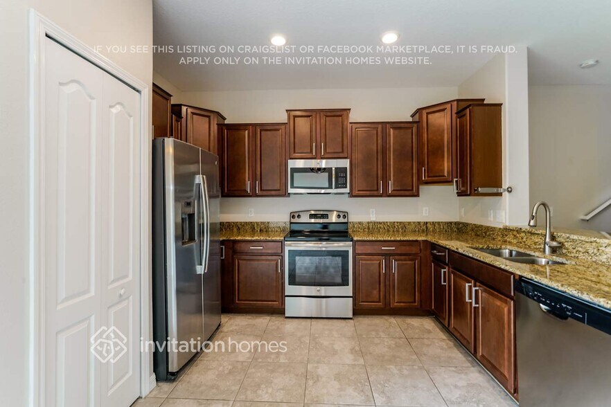 Building Photo - 2248 Golden Falcon Dr