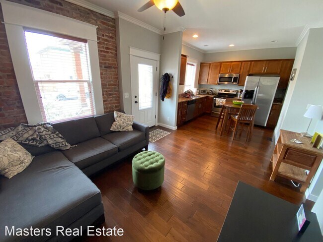 Building Photo - 2 br, 2 bath House - 624 W 2nd Ave