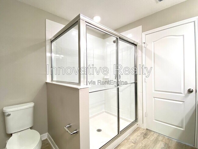 Building Photo - 302 Cedar Bark Ln