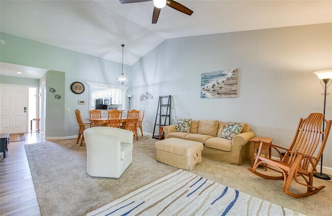 Building Photo - 2478 Bentley Dr