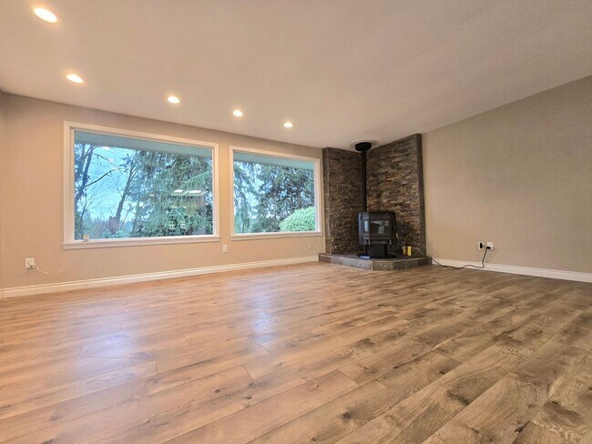 Building Photo - Lovely 2 Bedroom Home in Arlington, WA