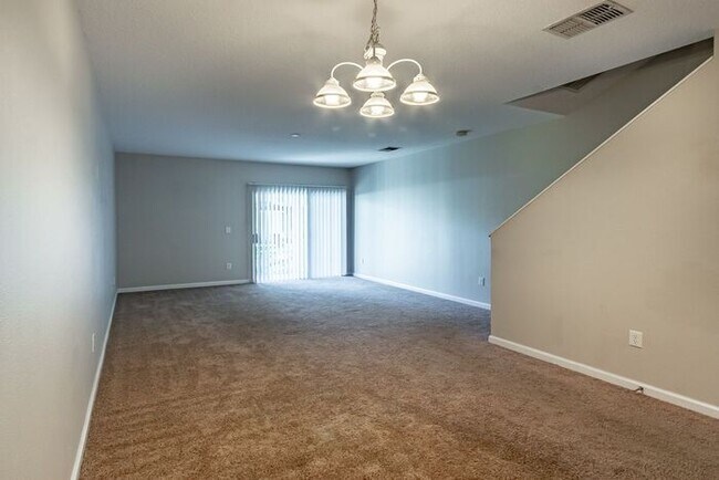 Building Photo - NOW AVAILABLE!!! Beautiful Large Town-home!