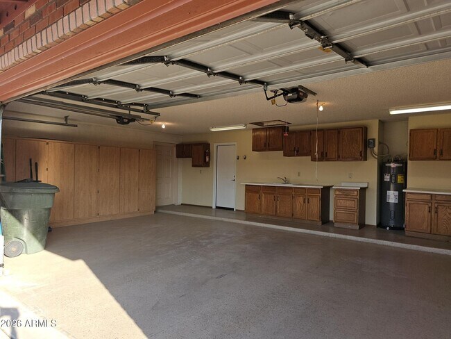 Building Photo - 3337 W Kristal Way