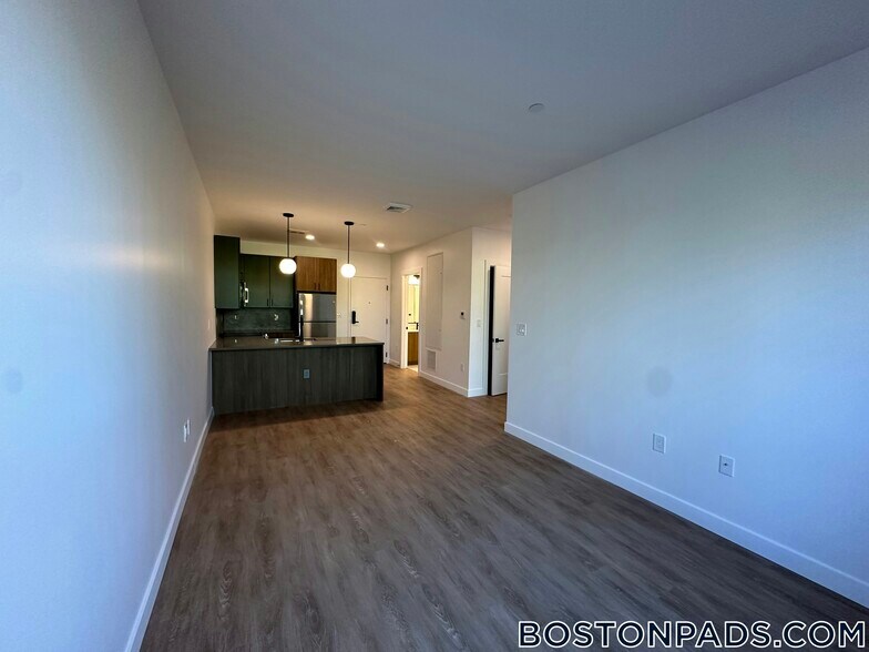 Building Photo - 199 Gardner St