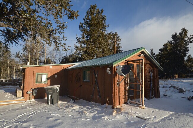 Primary Photo - 398 Beaver Creek Rd