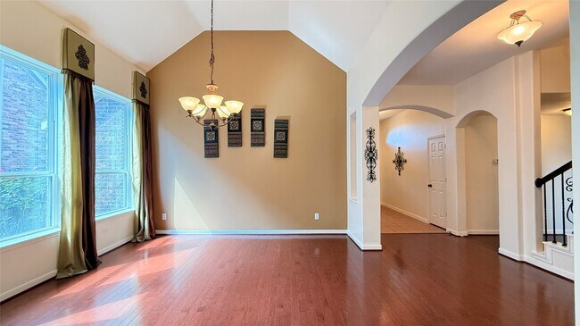 Building Photo - 5623 Maverick Bend Lane