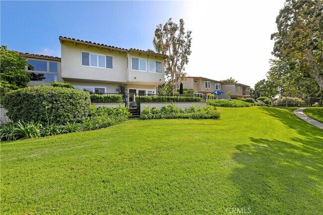 Building Photo - 406 Carlotta