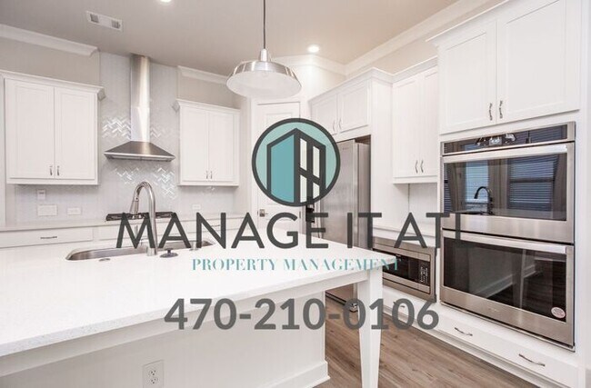 Building Photo - Beautiful 4 bedroom house - Peeachtree Rid...