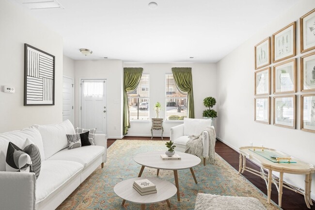 Building Photo - 2 Bedroom Townhome in Beautiful Magnolia G...
