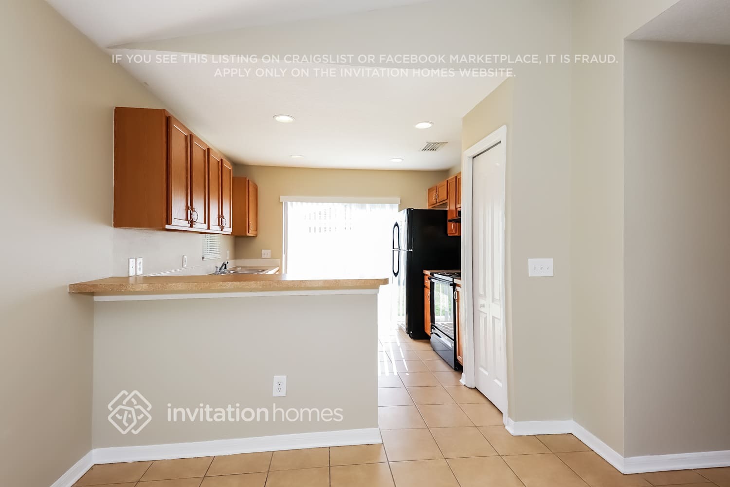 Building Photo - 10416 Avelar Ridge Dr