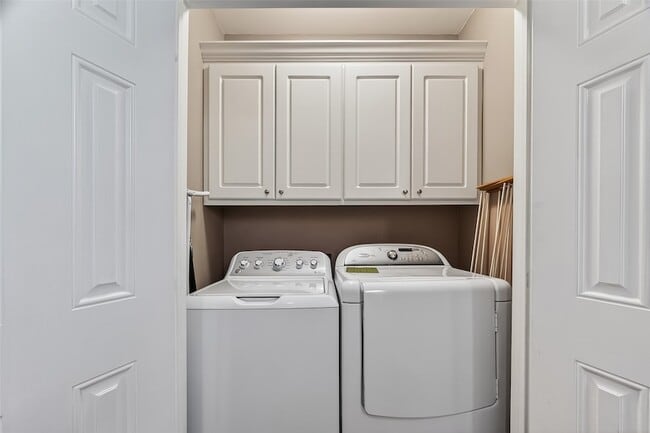 Building Photo - 3410 Garden Shadow Ln