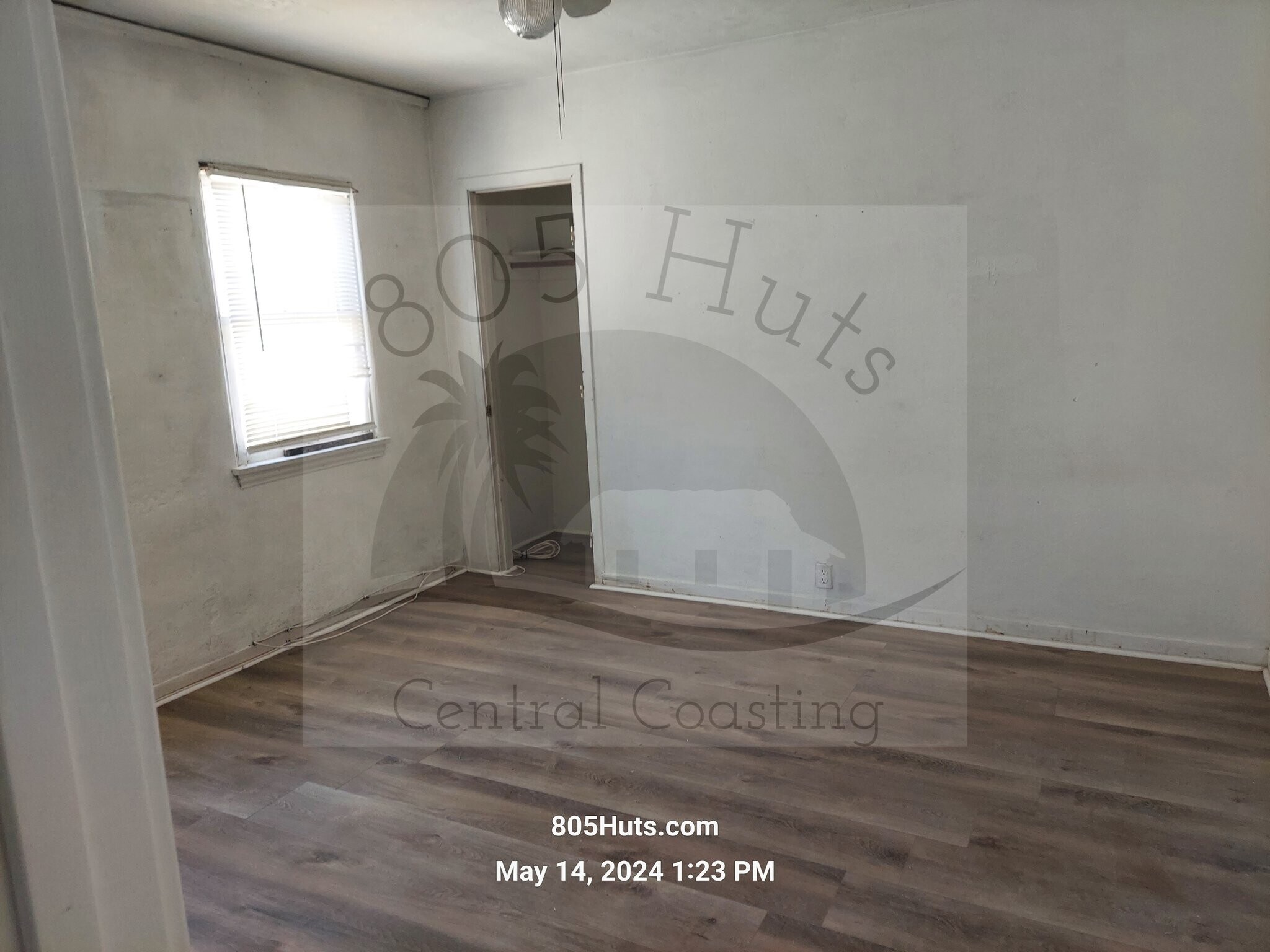 Building Photo - 327 W Tunnell St