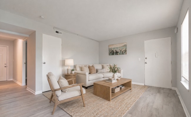 Interior Photo - Carpenter Apartments