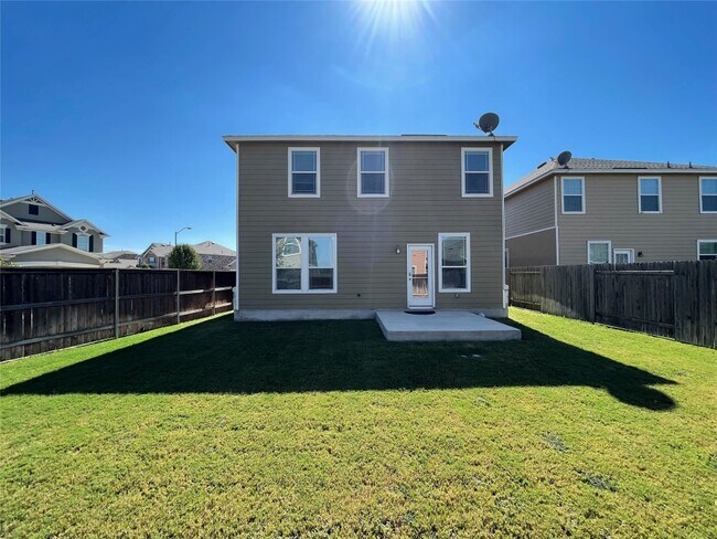 Building Photo - 161 Danish Dr
