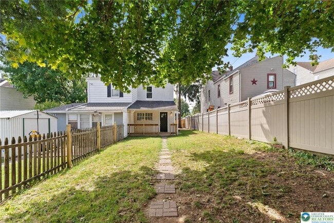 Building Photo - 821 Jackson St