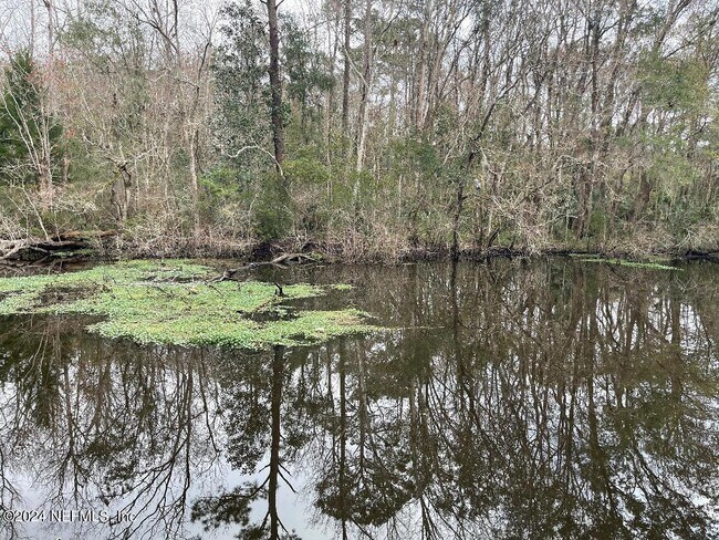 Building Photo - 1604 Arcadia Dr