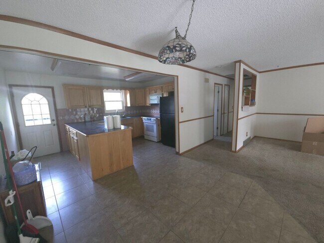 Building Photo - 4 Bedroom Home in Broomfield