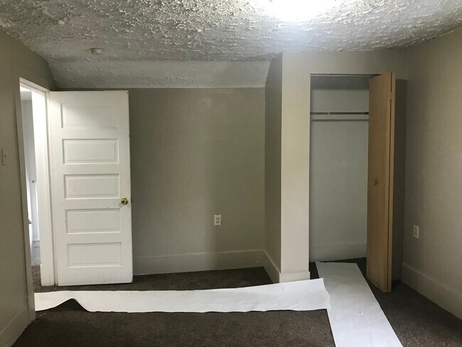 Building Photo - 2822 4th St NW