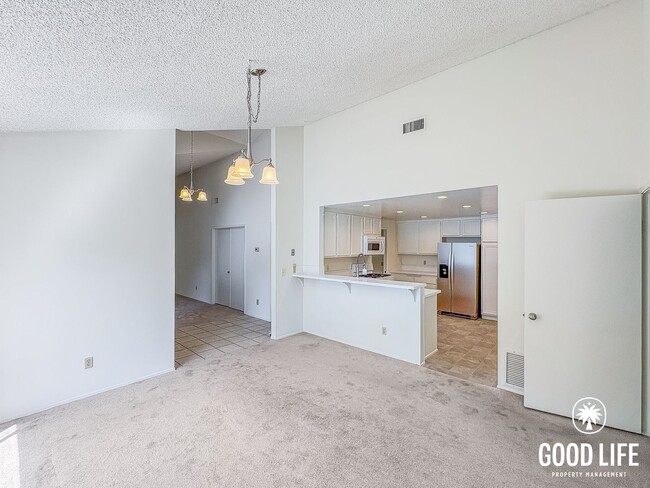 Building Photo - Spacious 3BD/2BA Home in Carlsbad with Community Pool, 2-Car Garage & In-Unit Laundry