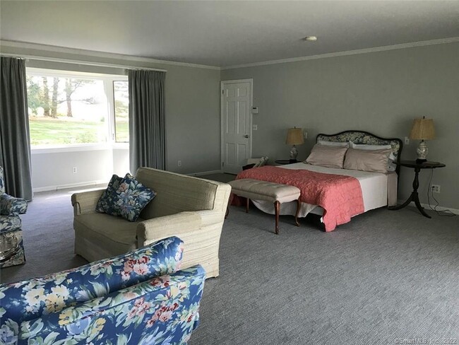 Building Photo - 107 Lime Rock Rd