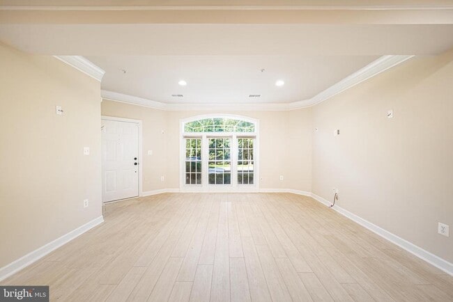 Building Photo - 3687 Spring Hollow Ln