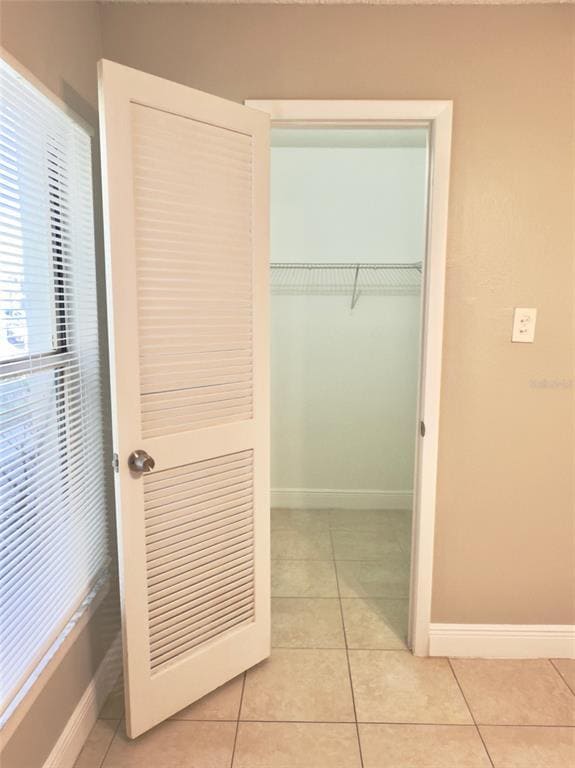 Building Photo - 3846 Bay Club Cir